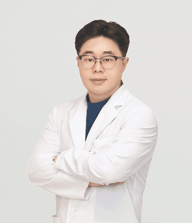 부산서면점 김철윤 대표원장 · 한의사